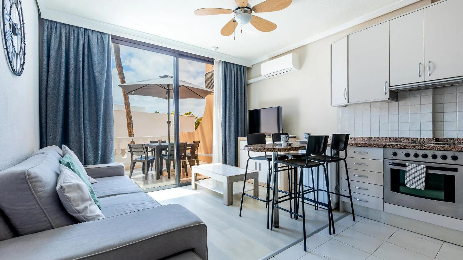 Paradise Court Suites Costa Adeje  0*, Costa Adeje (Tenerife)